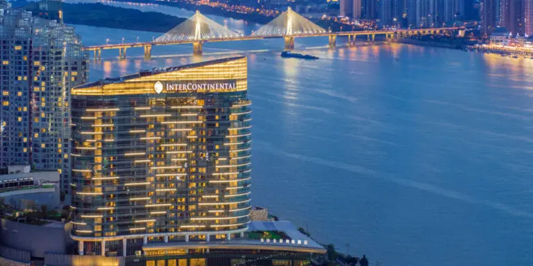 overlooking xiangjiang overlooking xiangjiang