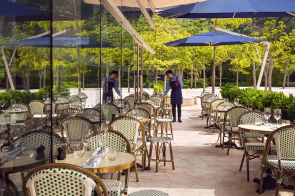 LM Southside Bistro Outdoor Terrace LM Southside Bistro Outdoor Terrace