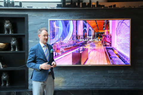 Dany Lutzel Owners Representative presenting Eclat Hotel Beijing to members fo the media Dany Lutzel Owners Representative presenting Eclat Hotel Beijing to members fo the media