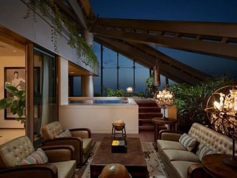 Grand Deluxe Lagoon Suite Grand Deluxe Lagoon Suite