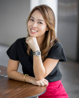 Ms. Meng Wen Young Ms. Meng Wen Young