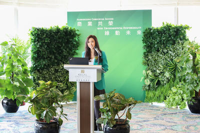 Poman Lo Vice Chairman and Managing Director of Regal Hotels International and Founder of IST Poman Lo Vice Chairman and Managing Director of Regal Hotels International and Founder of IST