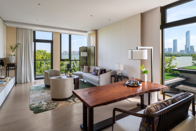 Four Seasons Suite living room Four Seasons Suite living room
