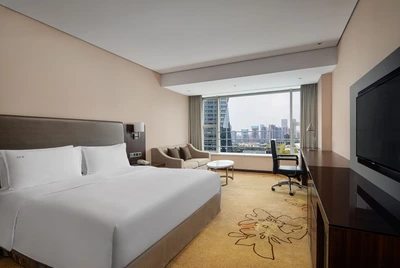 HI Chengdu Centry city 1 King Bed Premium Lounge Access HI Chengdu Centry city 1 King Bed Premium Lounge Access