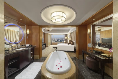 IC Chengdu Century City 1 Bedroom Suite Club Lounge Access shower IC Chengdu Century City 1 Bedroom Suite Club Lounge Access shower