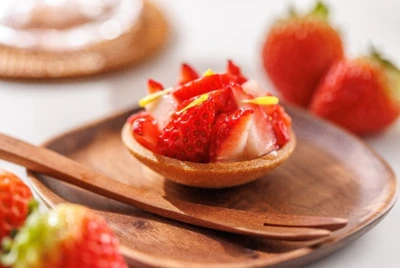 Mochi Crostata Tart Diplomat Cream 士多啤梨麻糬瑪格麗特塔 Mochi Crostata Tart Diplomat Cream 士多啤梨麻糬瑪格麗特塔