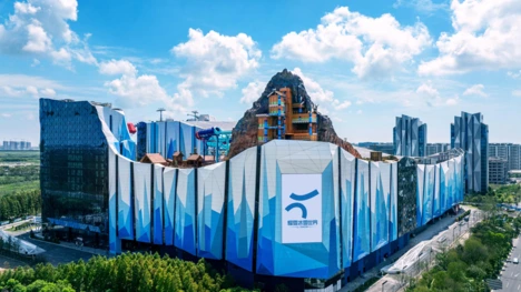 LSNOW 耀雪冰雪世界 Shanghai L+SNOW Indoor Skiing Theme Resort 上海耀雪冰雪世界