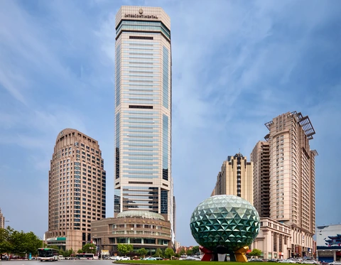 Interview InterContinental Dalian Hotel General Manager