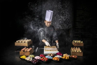Signature Napoleon Pastry Hotel’s Signature Napoleon Pastry 爆款招牌甜品拿破仑酥
