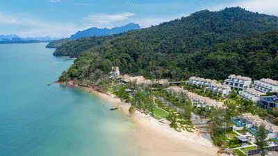 Celebrating Lunar New Year at Luxury Destinations Across Asia 9 Banyan Tree Krabi