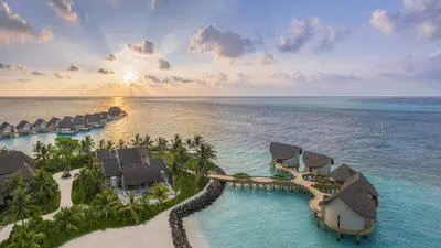 Celebrate the Festive Season in the Maldives with Marriott Bonvoy Private Island Resorts