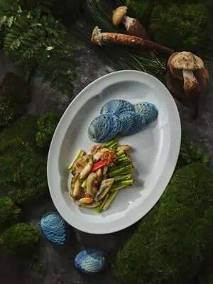 北京瑞吉酒店 风度时廊下午茶 天宝阁云南菌菇 3 红土鸡枞菌炒新西兰星空鲍