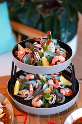 Melia Pattaya Redefines Urban Resort Dining with Authentic, Sustainable and Imaginative Culinary Experiences 3 Lay Beach Club channels Mediterranean spirit with a menu of fresh, seasonal plates and bold, coastal flavours