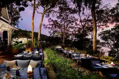 Banyan Tree Krabi Retains Two MICHELIN Keys, Strengthening Thailand’s Luxury Edge 2 Perched high above Banyan Tree Krabi, Saffron is a fine-dining restaurant specializing in authentic Thai cuisine, infused with a modern twist