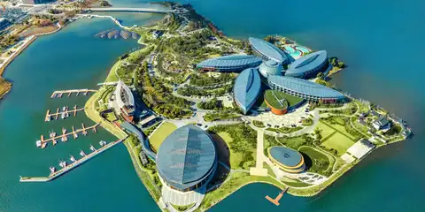 上海滴水湖洲际酒店为何是完美的湖畔度假胜地 28 上海滴水湖洲际酒店_外观_日景