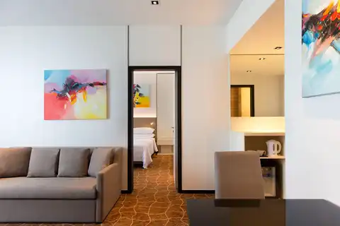 Lunar New Year 2026 Catering in Singapore | Four Points Riverview 3 Four Points by Sheraton Singapore, Riverview_Executive Suite_Living Room