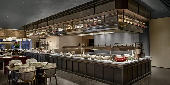 Inside HUALUXE Hotel Shenzhen Bao’an: A Calm, Culture-Led City Retreat 11 Noodle Bar 面家