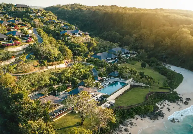 Promotions 34 Raffles Bali Launches “Wings of the Wild” Guided Nature Experience for Resident Guests