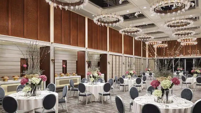 Four Seasons Hotel Mumbai Unveils New Grand Ballroom in Worli 1 Four Seasons Hotel Mumbai Unveils New Grand Ballroom in Worli