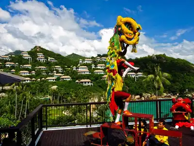 Celebrating Lunar New Year at Luxury Destinations Across Asia 2 banyan tree samui lion dance