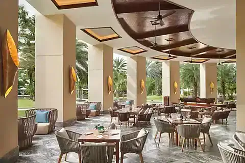 Fairmont Sanya Haitang Bay Review – Fairmont Gold Garden View Stay 10 La Mesa specializes in Spanish-style flamed-barbecued seafood