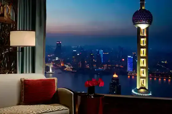 Ritz-Carlton Shanghai: Portman vs Pudong Hotel Guide 3 Pearl Tower View 1