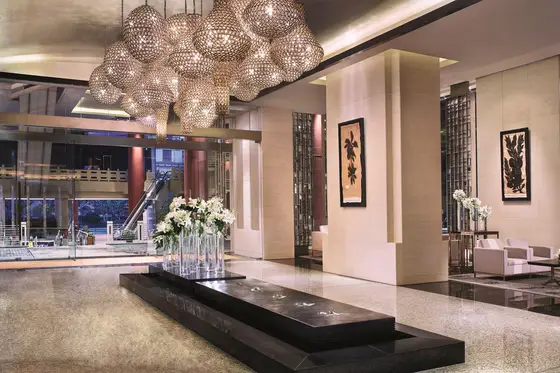 Ritz-Carlton Shanghai: Portman vs Pudong Hotel Guide 4 Hotel Lobby_Portman Ritz-Carlton Hotel Shanghai