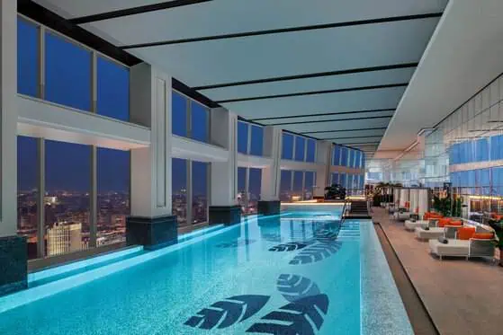 Ritz-Carlton Shanghai: Portman vs Pudong Hotel Guide 13 indoor swimming pool