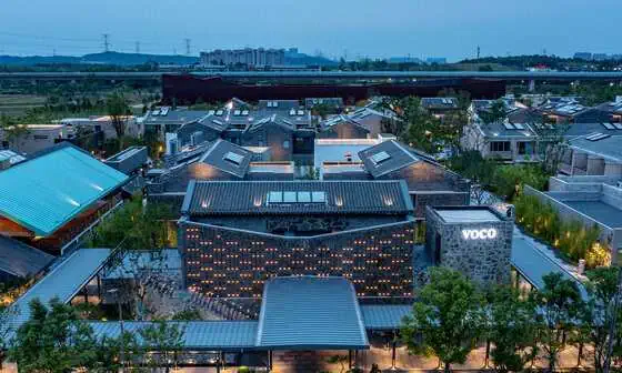 voco Nanjing Garden Expo by IHG Review: A Stylish Jiangnan Resort Escape 5 Traditional Jiangnan-style architecture at voco Nanjing Garden Expo