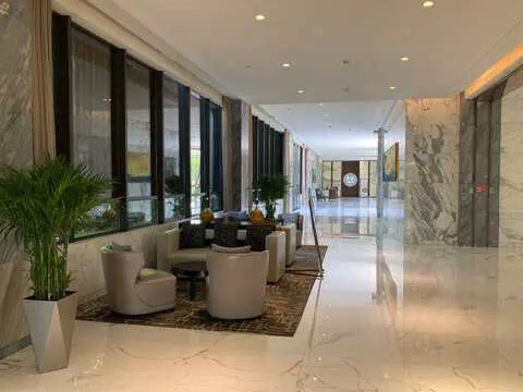 The lobby is so spacious that there are ample seating areas throughout