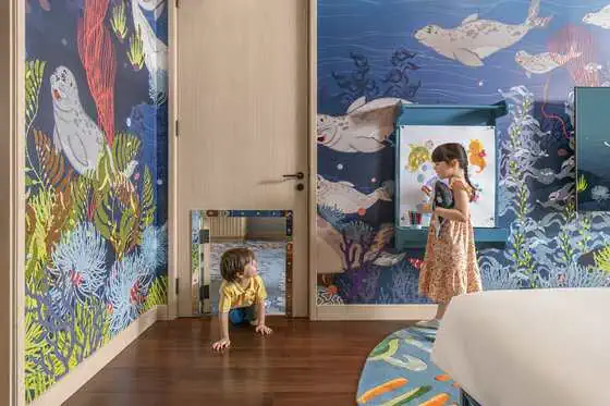 Sealife Family Suite with themed children's bedroom at Sindhorn Kempinski Hotel Bangkok