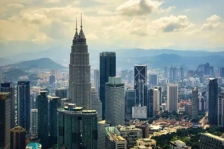 BTS Concert Tour Sparks Surge in Hotel Searches Among Malaysian Travellers