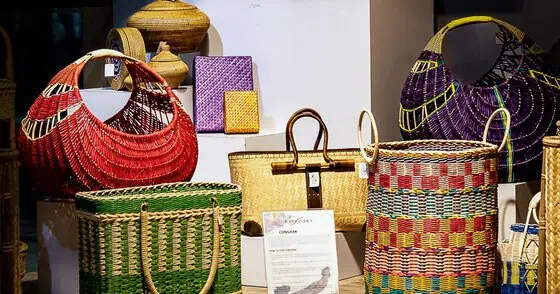KARYANEKA Malaysian handicrafts and cultural souvenirs in Kuala Lumpur