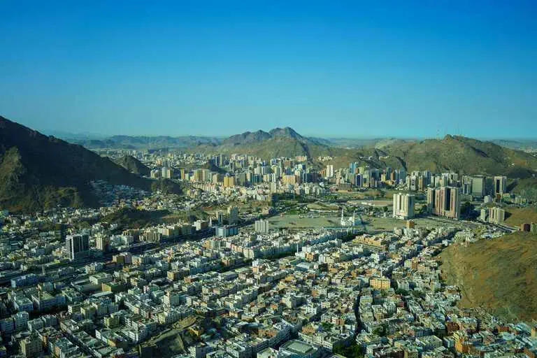 Saudi Launches Package Visa to Simplify Tourist Travel Bookings