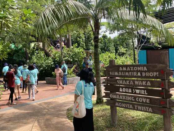 Directional signs showing attractions and facilities inside SplashMania Waterpark, Gamuda Cove