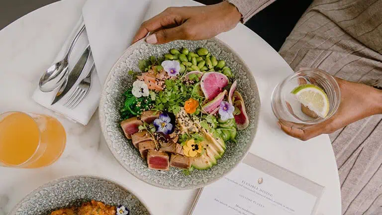 InterContinental hotel guest using Timeshifter jet lag plan for restorative travel